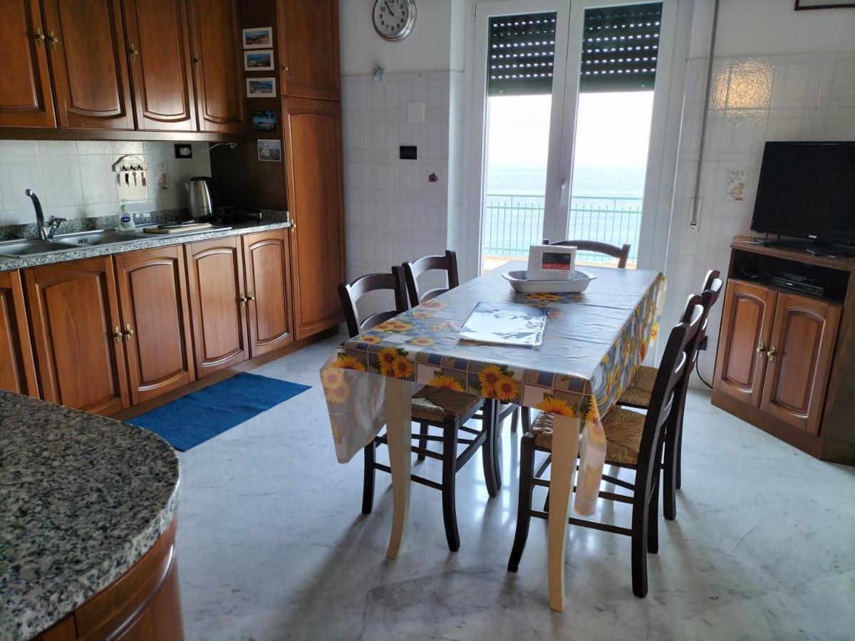 Vila Sarina House Ocean View Lavagna Exteriér fotografie